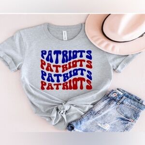 Patriots Wavy Tee
